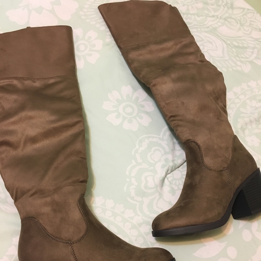 Brand New Thigh high boots